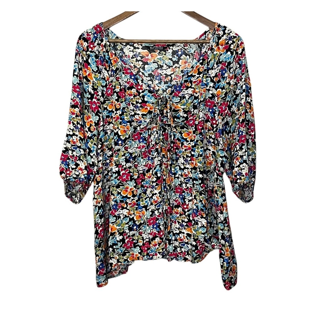 Bloomchic Women Top 3/4 Sleeve Gathered Neck W/ Tie Floral Colorful Whimsy 18-20